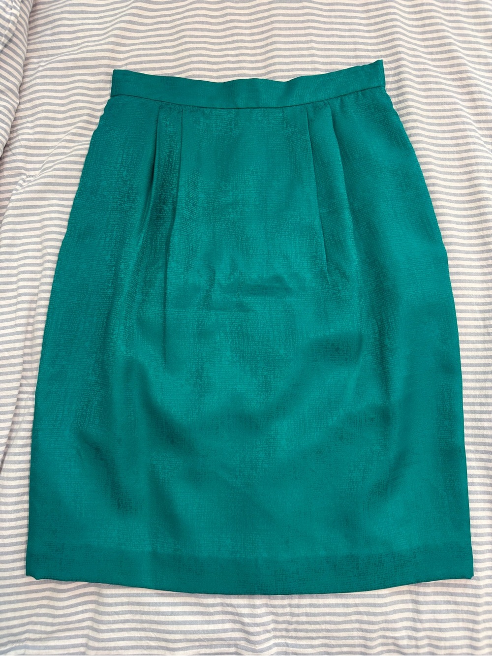 Vintage 100% Silk Lining, Classic Teal Pencil Skirt - Women